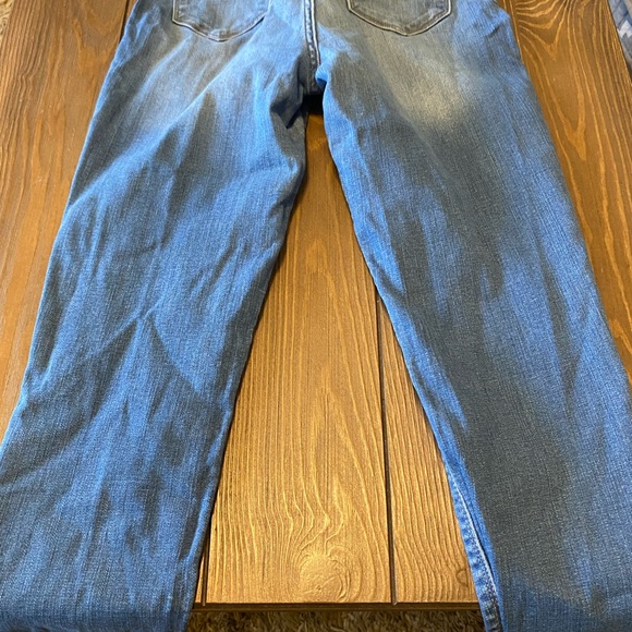 Women’s Bundle (Jeans & Hoodie) - Picture 5 of 11